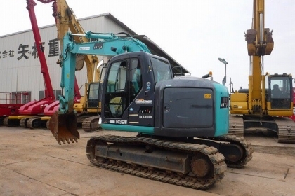 KOMATSU SK135SR YY-06 รุ่นใหม่ สวยสุด ไร้ที่ติ 4,000ชั่วโมง โทร.090-986-2521 อ๊อบ