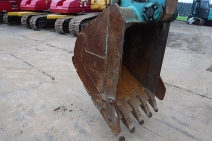 KOMATSU SK135SR YY-06 รุ่นใหม่ สวยสุด ไร้ที่ติ 4,000ชั่วโมง โทร.090-986-2521 อ๊อบ