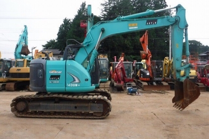 KOMATSU SK135SR YY-06 รุ่นใหม่ สวยสุด ไร้ที่ติ 4,000ชั่วโมง โทร.090-986-2521 อ๊อบ