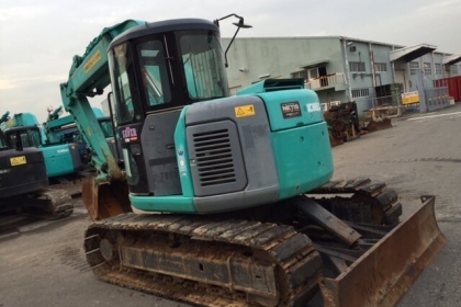 KOBELCO SK 75 UR-3E เวอร์ชั่น YR-07 โฉมล่าสุดของรุ่นนี้ ณ ปัจจบัน นำเข้าจากญี่ปุ่น โทร.090-986-2521 อ๊อบ