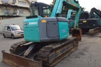 KOBELCO SK 75 UR-3E เวอร์ชั่น YR-07 โฉมล่าสุดของรุ่นนี้ ณ ปัจจบัน นำเข้าจากญี่ปุ่น โทร.090-986-2521 อ๊อบ