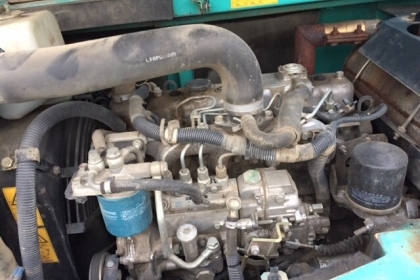 KOBELCO SK 75 UR-3E เวอร์ชั่น YR-07 โฉมล่าสุดของรุ่นนี้ ณ ปัจจบัน นำเข้าจากญี่ปุ่น โทร.090-986-2521 อ๊อบ