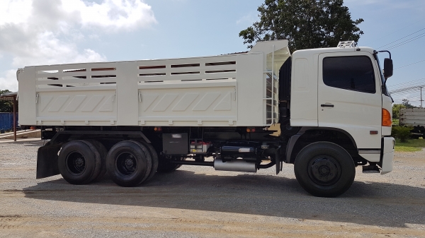 ขาย HINO MEGA 320 แรงม้า ปี 48 กระบะดั้มสามมิตร ขาย HINO MEGA 320 แรงม้า ปี 48 กระบะดั้มสามมิตร