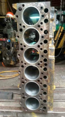 ขายเสื้อสูบ รถแมคโค โคมัสสุ PC-200-5-6 / 6-D-95-L อัดปลอกให้ใหม่ ไม่มีรอยแตก หน้าเสื้อไม่เคยใส่รับประกัน สวยครับ