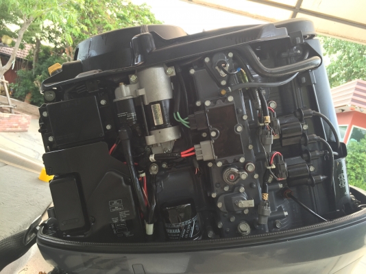 ขายเครื่องเรือ Yamaha 150แรง 4จังหวะ Out Board ขายเครื่องเรือ Yamaha 150แรง 4จังหวะ Out Board
