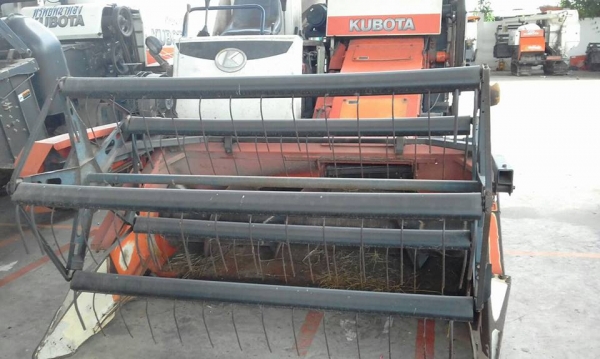ขายรถเกี่ยวข้าว KUBOTA DC60 ราคา200,000 สนใจโทร 090-8588220คุณนะ 093-3258446คุณบิว หรือเข้าดูสินค้าอื่นๆได้ที่ www.narong2truck.com หรือ www.truck.in.th/498 หรือเพจFacebook ณรงค์ ซื้อขายรถมือสอง (เว็บไซต์ส่วนตัว) หรือFacebook คุณนะ รถบรรทุก