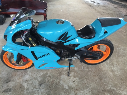 ขายด่วนcbr400เล่มทะเบียนลดพิเศษ39000บาท