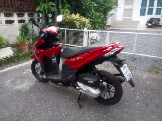 ขายฮอนด้าคลิก 125 i รถ7เดือนวิ่งไม่ถึง1000โล ขายฮอนด้าคลิก 125 i รถ7เดือนวิ่งไม่ถึง1000โล