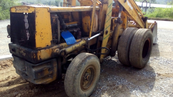 รถตักsd20โคมัสสุ