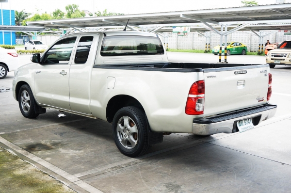 2013 TOYOTA HILUX VIGO 2.5 G SMARTCAB 2013 TOYOTA HILUX VIGO 2.5 G SMARTCAB