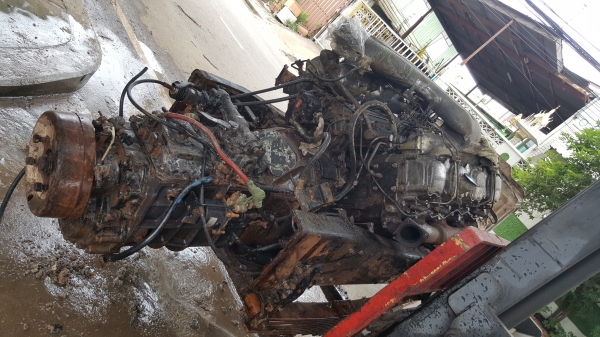 เครื่องยนต์ 8DC9 เครื่องยนต์ 8DC9