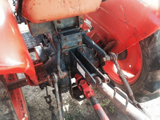 ขายรถไถ คูโบต้า L2000 สภาพดี พร้อมใช้งาน ขายรถไถ คูโบต้า L2000 สภาพดี พร้อมใช้งาน