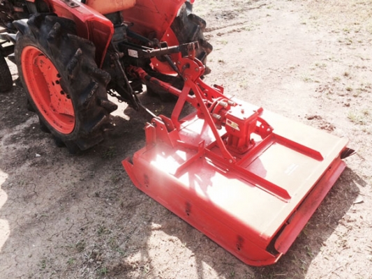 ขายรถไถ คูโบต้า L2000 สภาพดี พร้อมใช้งาน ขายรถไถ คูโบต้า L2000 สภาพดี พร้อมใช้งาน