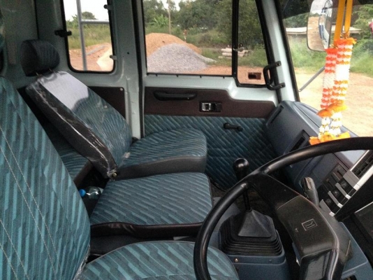 ขายเทเลอร์12ล้อ 2 เพลา 195 นางฟ้า เกียร์ZF หางเป็ด เฮียบ3ตัน ขายเทเลอร์12ล้อ 2 เพลา 195 นางฟ้า เกียร์ZF หางเป็ด เฮียบ3ตัน