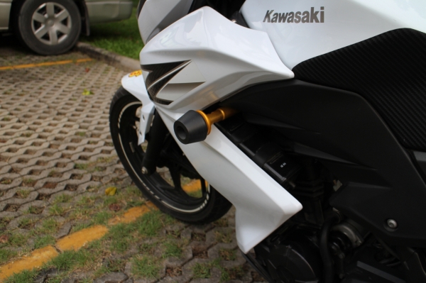 ขาย BigBike Kawasaki Z250 ปี 2012 สีขาว สภาพนางฟ้า