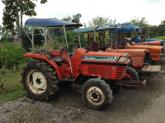 ขายรถไถเก่านอก