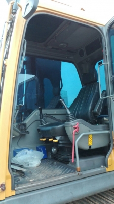 ขายรถแบคโฮ VOLVO EC210B LC เอกสารเล่มทะเบียน ไมล์ 5030 ชม.ราคา 1350000