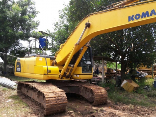 ขายรถแบคโฮ KOMATSU PC200-8 เอกสารเล่มทะเบียน ไมล์ 15115 ชม.ราคา 1250000