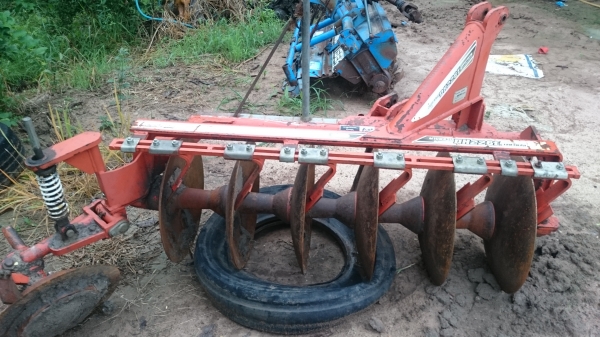 ขายผานตราช้าง 6*22 เฮฟวี่พลัส ใส่กับรถ 34-40 แรง สภาพดีเก่าเก็บ พร้อมใช้งาน