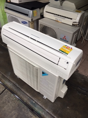 **** ขายแอร์ DAIKIN 18000 BTU แอร์ปี 2013 ****