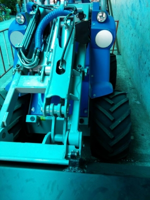 รถไรว่ะเนี่ย Multione S630+ made in Italy ขายเลยล่ะกัน 1,200,000 บาทมาถึงไทยเเล้วประหยัดไป3เเสนไม่ต้องเสียค่าขนส่ง อัยยะ 0835662999Lineid:hs4trp