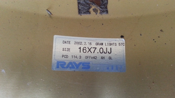 ขายล้อญี่ปุ่นแท้ๆซักคู่ ไม่เคยใส่ในไทย แกรมไลด์ ขอบ 16 4/114.3 สภาพตามรูป ไม่คดไม่ดุ้ง