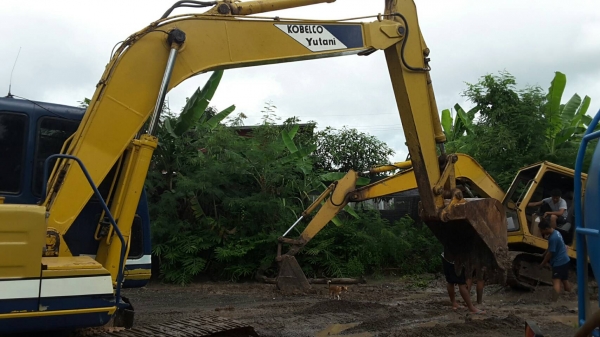 ขายรถแบ็คโฮ sk 120 ไฟฟ้าครบ ใบซื้อขาย