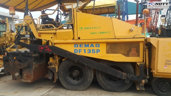 รถปูยาง DEMAG DF-135P นำเข้าจากญี่ปุ่น สภาพสวยๆไปเลย ราคาไม่แพงแน่นอนครับ