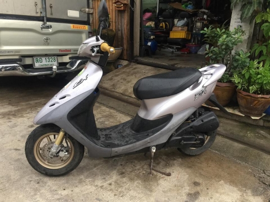 ขาย Honda Dio ZX AF35 รถสวยเดิม สีแท้ ทั่งคัน สวยเนี๊ยบเดิมแท้ทุกรายละเอียด ขาย Honda Dio ZX AF35 รถสวยเดิม สีแท้ ทั่งคัน สวยเนี๊ยบเดิมแท้ทุกรายละเอียด