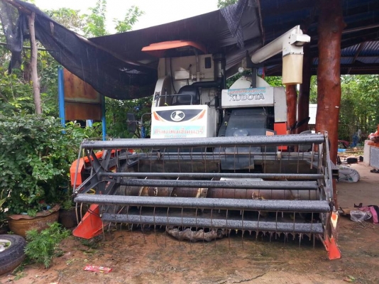 ขายรถเกี่ยวข้าว KUBOTA DC95GM จดทะเบียนปี2556 ใช้งาน1867ชั่วโมง พร้อมเทรลเลอร์ลากจูง สภาพพร้อมใช้งาน เอกสารพร้อมโอน ราคา650,000 สนใจโทร 090-8588220คุณนะ 093-3258446คุณบิว หรือเข้าดูสินค้าอื่นๆได้ที่ www.narong2truck.com หรือ www.truck.in.th/498 หรือเพจFac ขายรถเกี่ยวข้าว KUBOTA DC95GM จดทะเบียนปี2556 ใช้งาน1867ชั่วโมง พร้อมเทรลเลอร์ลากจูง สภาพพร้อมใช้งาน เอกสารพร้อมโอน ราคา650,000 สนใจโทร 090-8588220คุณนะ 093-3258446คุณบิว หรือเข้าดูสินค้าอื่นๆได้ที่ www.narong2truck.com หรือ www.truck.in.th/498 หรือเพจFac