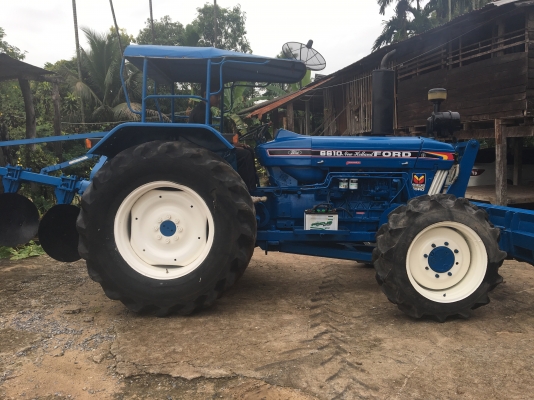 รถไถมือสอง ขายรถไถฟรอดูสองเพลามีไบมีด แล้ผานบุกเบิด ราคา550000บาท พร้อมใช้งานสวยๆครับ สนใจ โทร 081-3655997 อำพร พาเจริญ (มีค้าแนะนำ5000ถ้ามาจากเฟสใครแจ้งทางร้านด้ายนะครับ) ต. วังบัว อ. คลองขลุง จ. กำแพงเพชร  ดูสินค้าเพิ่มเติมได้ที่  (http://buasorn.truck2