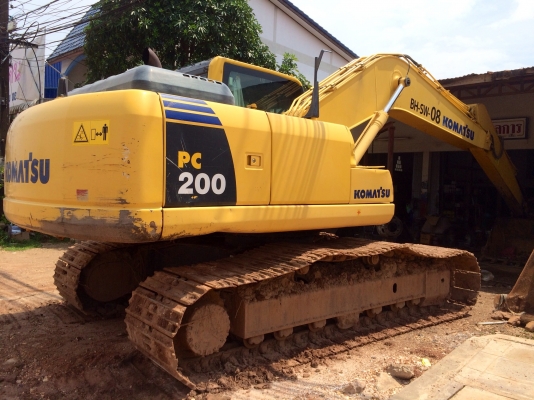 ขายด่วน  komatsu pc  200-8  สภาพดี พร้อมใช้งาน   เอกสารพร้อม