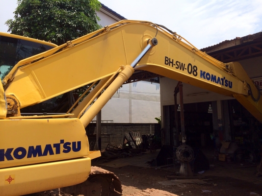 ขายด่วน  komatsu pc  200-8  สภาพดี พร้อมใช้งาน   เอกสารพร้อม