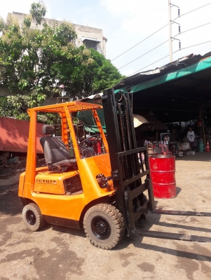 ขายฟอล์คลิฟท์ Toyota FD15 ดีเซล เครื่องดีพร้อมใช้ครับ ขายฟอล์คลิฟท์ Toyota FD15 ดีเซล เครื่องดีพร้อมใช้ครับ