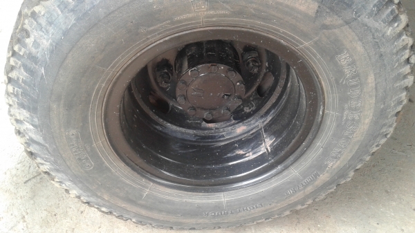 รถดั้มพ์.NPR.120แรงปี39ฝาขาว.แอร์.พวงมาลัยเพาเวอร์.เกียร์ร๊อกกี้6สปีด.ช่างล่างF.หน้าหลัง.รถห้างแท้100\%ดั้มพ์สามมิตร.รถพร้อมใชเล่มพร้อมโอน