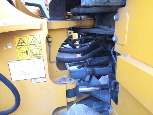 Kawasaki 85ZV ปี 2005 ใช้งาน 5 พันกว่าชม. แท้ ๆ จากญี่ปุ่น ขนาดเทียบเท่า CAT 966F