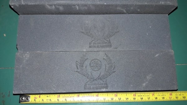 ขายหินลับมีดตรารวงข้าว MADE IN GERMANY.เก่าเก็บมานาน