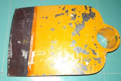 ขายจอบตรากวางทอง GOLDENDEER H304  ขนาด2lbs. เก่าเก็บ