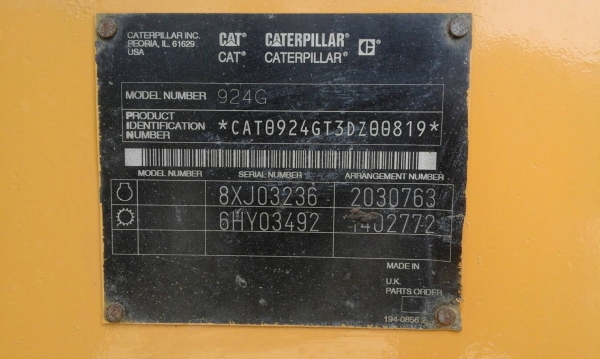 ขายรถตักล้อยาง CAT924Gz มีเอกสารเล่มทะเบียน เครื่องแรงดี เกียร์ดี ปั้มดี ระบบสมบูรณ์