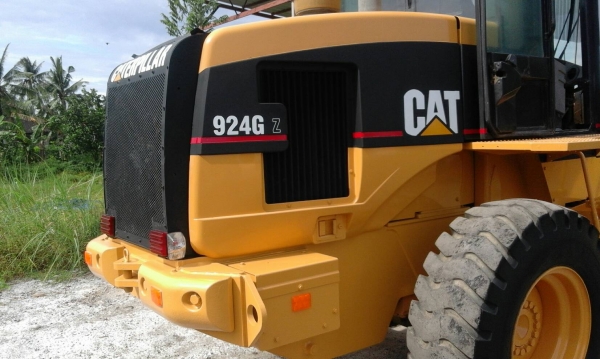 ขายรถตักล้อยาง CAT924Gz มีเอกสารเล่มทะเบียน เครื่องแรงดี เกียร์ดี ปั้มดี ระบบสมบูรณ์ ขายรถตักล้อยาง CAT924Gz มีเอกสารเล่มทะเบียน เครื่องแรงดี เกียร์ดี ปั้มดี ระบบสมบูรณ์