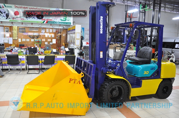 ขายรถโฟล์คลิฟท์มือสอง KOMATSU FG30HT12-520568 ราคา 395,000 บาท นำเข้าจากประเทศญี่ปุ่น 100\% ไม่เคยใช้งานในไทย
