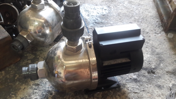 ขาย !! ปั้มน้ำหอยโข่งกุนด์ฟอส ขนาด1แรง220v.สภาพดี พร้อมใช้งาน