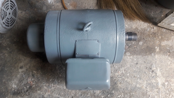 ขาย !! มอเตอร์3แรง220v.มิตซู  รุ่นตัวเหล็กหล่อ พร้อมใช้งาน