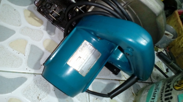 เลื่อยวงเดือน มากิต้า 7 นิ้ว MAKITA 5806B 950W เลื่อยวงเดือน มากิต้า 7 นิ้ว MAKITA 5806B 950W