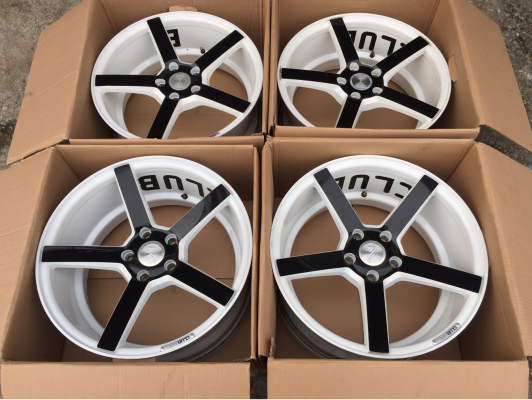 ล้อ Vossen ขอบ18 สภาพสวย ไม่มีซ่อม ราคาไม่แพง