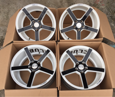 ล้อ Vossen ขอบ18 สภาพสวย ไม่มีซ่อม ราคาไม่แพง