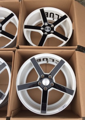 ล้อ Vossen ขอบ18 สภาพสวย ไม่มีซ่อม ราคาไม่แพง