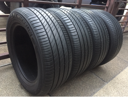 ยาง Michelin Primacy 3st 235 55 17 กลางปี13 ดอกเต็ม ไม่มีปะ ราคาไม่แพง