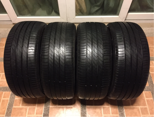 ยาง Michelin Primacy 3st 225 50 17 ปลายปี14 ดอกเยอะ พร้อมใช้งาน ราคาไม่แพง