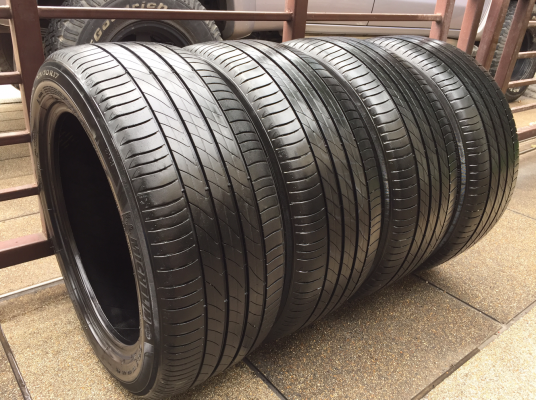 ยาง Michelin Primacy 3st 225 50 17 ปลายปี14 ดอกเยอะ พร้อมใช้งาน ราคาไม่แพง